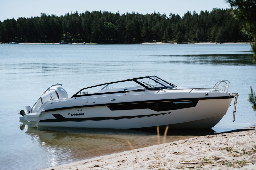 YAMARIN 67 DC 2023 motorový člun