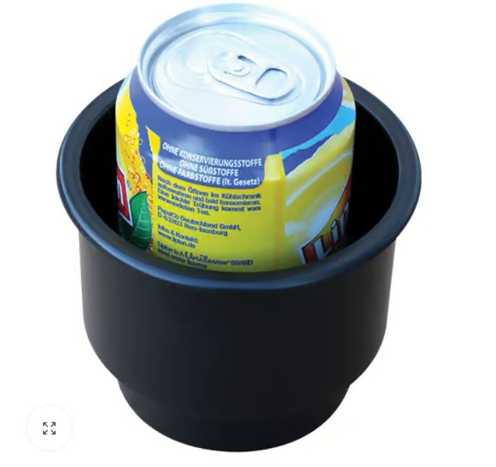 Vestavný plastový držák na pohár
