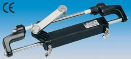 Ultraflex hydraulický válec pro závěsné motory do 150 HP