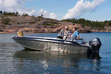 BUSTER L1 2024 motorový člun s boční konzolou 5,13 m + YAMAHA F50 FETL