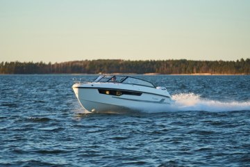 YAMARIN 67 DC 2024 + YAMAHA 250XSB2