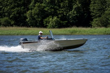 BUSTER XSr 2024 motorový člun s boční konzolou 4,18 m + YAMAHA F20 GEPL