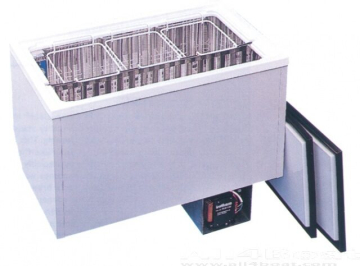 Vestavěný chladící box ISOTHERM BI 92 - 92 L