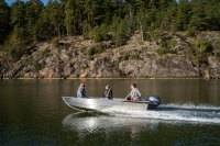 BUSTER XS motorový člun - 4,18 m