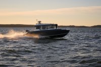 BUSTER MAGNUM CABIN 2024 motorový člun hliníkový 7,58 m + YAMAHA F225 XCB