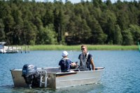 BUSTER XSr motorový člun s boční konzolou - 4,18m