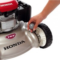 HONDA HRG 466 SKEH benzinová sekačka 46cm, autosytič, pojezd + olej zdarma