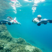 JOBE INFINITY SEASCOOTER podvodní skútr s taškou a šnorchlovací soupravou