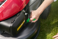 HONDA HRN 536 VK - benzinová sekačka 53cm, autosytič, variabilní rychlost pojezdu, Versamow mulčování