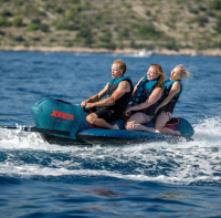 JOBE CHASER TOWABLE 3P nafukovací banán - modrý
