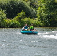 Jobe Compound Towable 2P barevné nafukovací tažné zařízení
