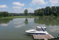 BAYLINER 2455 CIERRA - motorový člun s kajutou