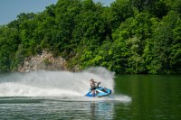 YAMAHA JetBlaster DLX 2026 vodní skútr, azurově modrý a bílý