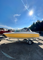 Motorový člun Monterey 180 FS (2005) s přívěsem