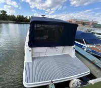 CRANCHI CRUISER 32 – pohodlný kajutový motorový člun ve výborném stavu