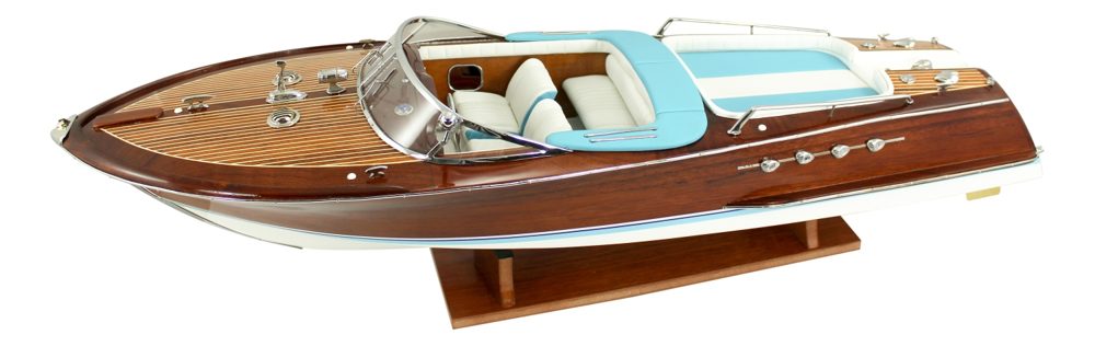 Model motorového člunu ze dřeva, kovu a kůže – délka 86 cm