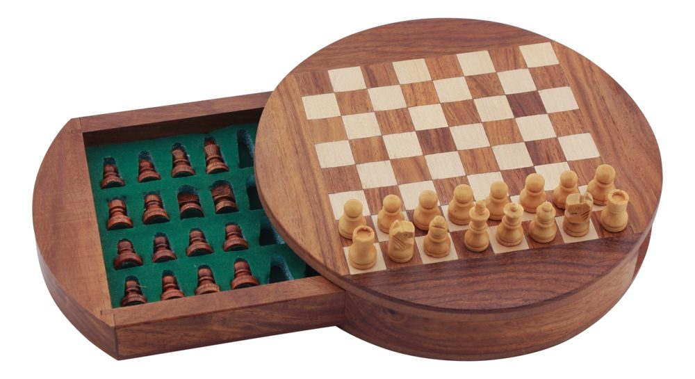 Šachy dřevěné magnetické – průměr 18 cm