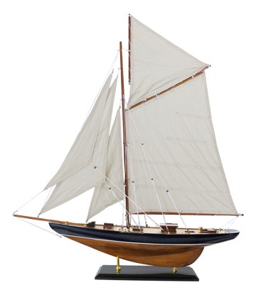 Model plachetnice, dřevo s látkovými plachtami, stařený trup – délka 75 cm, výška 82 cm