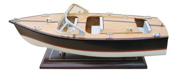 Model italského sportovního člunu dřevěný – délka 35 cm