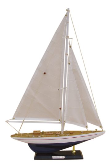 Model plachetnice Enterprise, dřevo s látkovými plachtami – délka 32 cm, výška 49 cm
