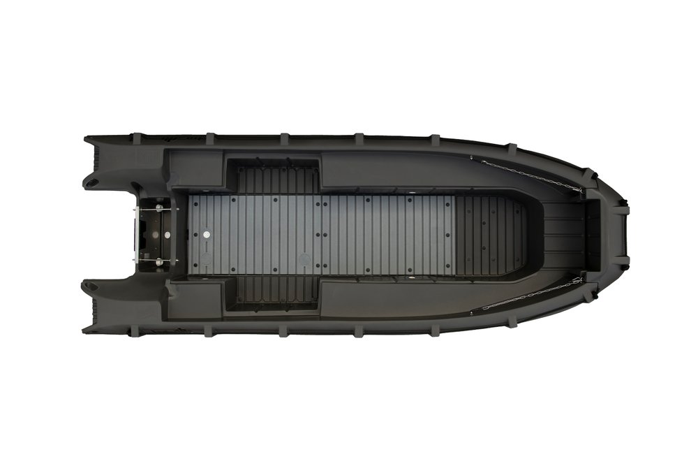 WHALY 455R plastový člun z polyethylenu - 4,50 m, 317 kg