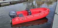 WHALY 380 plastový člun z polyethylenu - 3,80 m, 168 kg