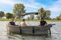 WHALY 450 CLASSIC plastový člun z polyethylenu - 4,37 m, 390 kg