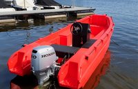 WHALY 455 plastový člun z polyethylenu - 4,50 m, 290 kg