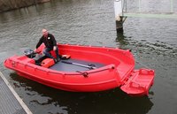 WHALY 500 plastový člun z polyethylenu - 4,99 m, 420 kg