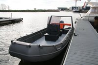 WHALY 620 plastový člun z polyethylenu - 6,20 m, 630 kg