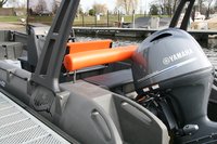 WHALY 620R plastový člun z polyethylenu - 6,20 m, 680 kg