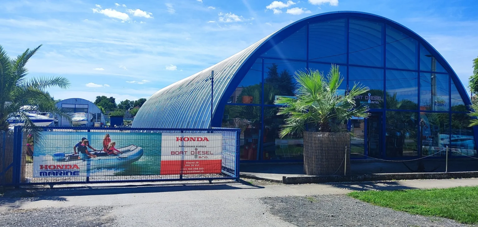 Zimní parkování a uskladnění jachet a plavidel