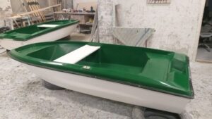 AQUA SYBB Pramica (rybářský člun) SWB-03 s dvojitým dnem zo sklolaminátu - 300x130x55cm - Obrázek 1