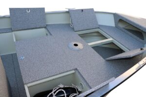 MARINE 530 Fish SC DLX hliníkový člun - 5,32m, 413kg - Obrázek 11