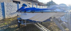 Motorový člun ANGELO MOLINARI 410 s motorem YAMAHA F25 + přívěs - Obrázek 3