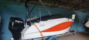 BARRACUDA 585 DC motorový člun s motorem SUZUKI DF 150 - r.v.2022 - Obrázek 3