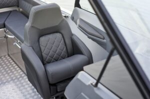 BUSTER SUPERMAGNUM motorový člun hliníkový - 7,70m - Obrázek 13