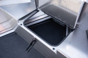 BUSTER L2 2024 motorový člun s dvěma konzolami 5,13 m + YAMAHA F50 HETL - Obrázek 13