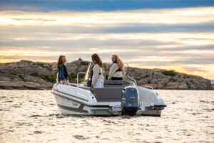 YAMARIN 59 SC 2024 motorový člun + YAMAHA F115LB - Obrázek 13