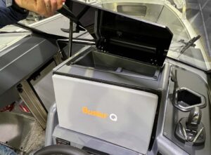 BUSTER SUPERMAGNUM motorový člun hliníkový - 7,70m - Obrázek 16