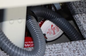 MARINE 500 Fish SC DLX hliníkový člun - 5,00m, 328kg - Obrázek 20