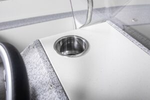 MARINE 530 FAMILY hliníkový člun - 5,30m, 357kg - Obrázek 16