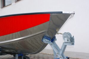 MARINE 500 F HD SC hliníkový člun - 5,0m, 295kg - Obrázek 17