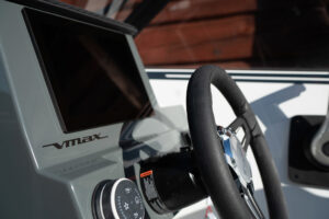 YAMARIN CROSS 62 BR VMAX 2024 motorový člun hliníkový - Obrázek 19