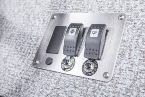 MARINE 500 F HD SC hliníkový člun - 5,0m, 295kg - Obrázek 20