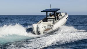 YAMAHA F250 US2 (SBW) závěsný lodní motor bílý - délka hřídele 30" / 76,2 cm - Obrázek 3