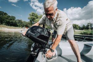 Tohatsu MFS 6D SS závěsný lodní motor s externí nádrží 12L - Obrázek 3