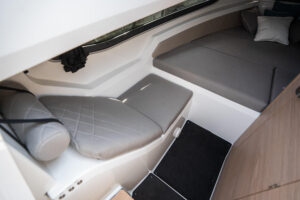 YAMARIN 80 DC 2024 motorový člun - Obrázek 24