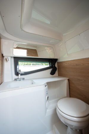 YAMARIN 80 DC 2024 motorový člun - Obrázek 25