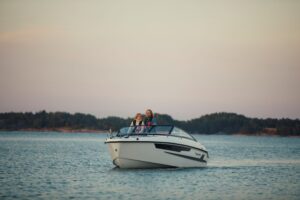 YAMARIN 63 DC 2024 + YAMAHA F150XCB - Obrázek 3